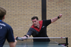 John Kiele tegen Matthias Scheurwater
