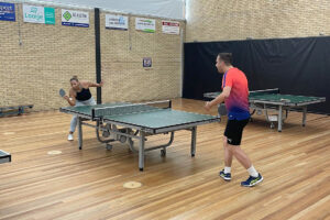 Smash Combineert Klassiek Tafeltennis met Dartsplezier!