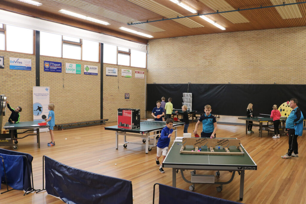 Kindertafeltennisfeest Smash